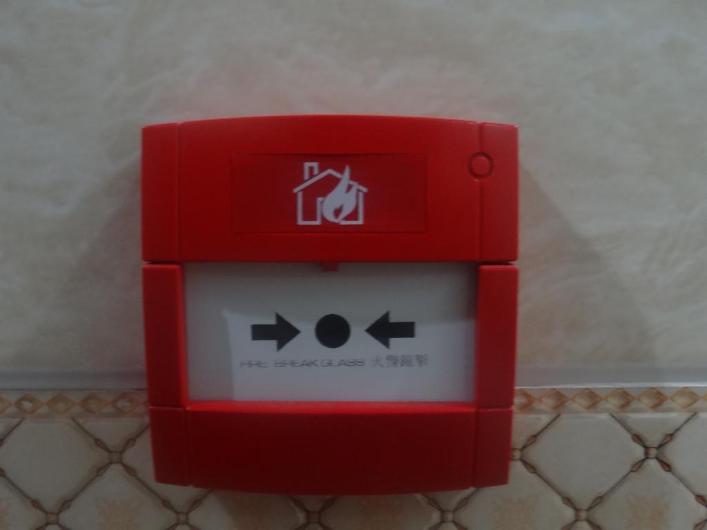 קוולון Tai Wah Guest House מראה חיצוני תמונה